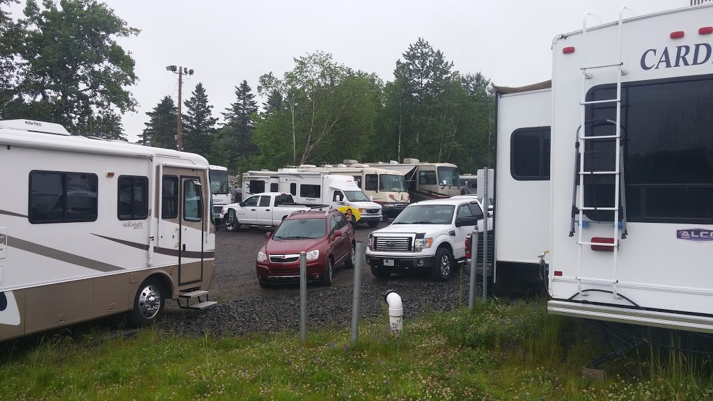 Camping Municipal et Marina St-Roch-de-Mékinac | 501 Ducharme, Saint-Roch-de-Mékinac, QC G0X 2E0, Canada | Phone: (819) 646-5500