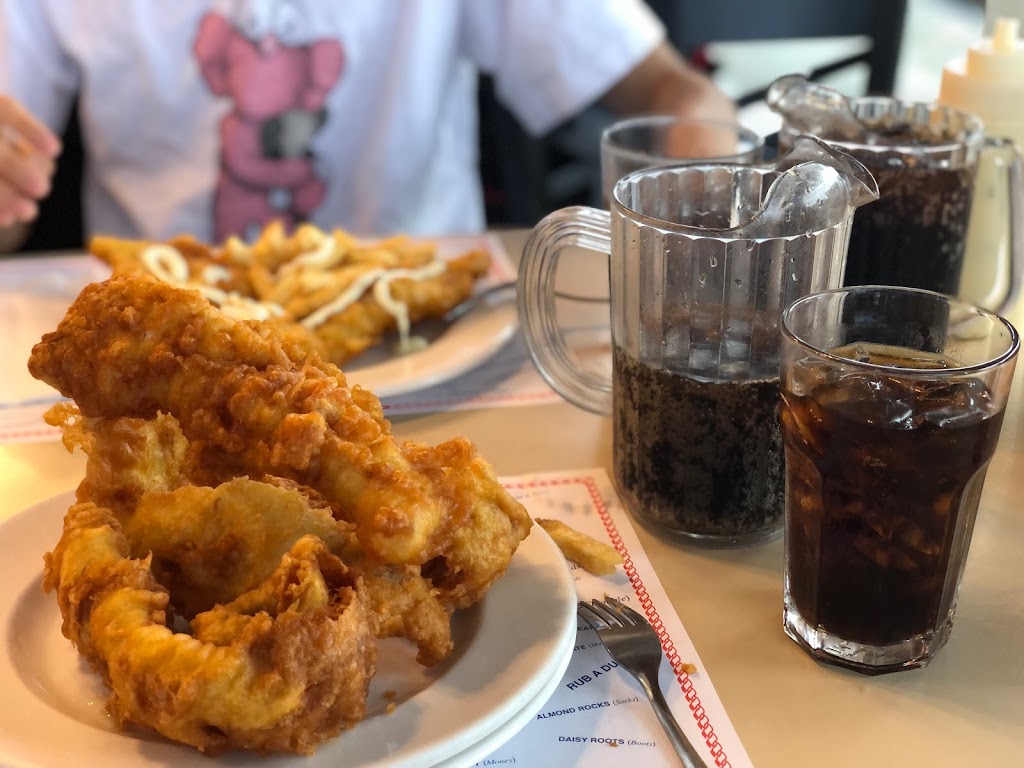 Cockney Kings Fish & Chips | 6574 Hastings St, Burnaby, BC V5B 1S1, Canada | Phone: (604) 291-1323