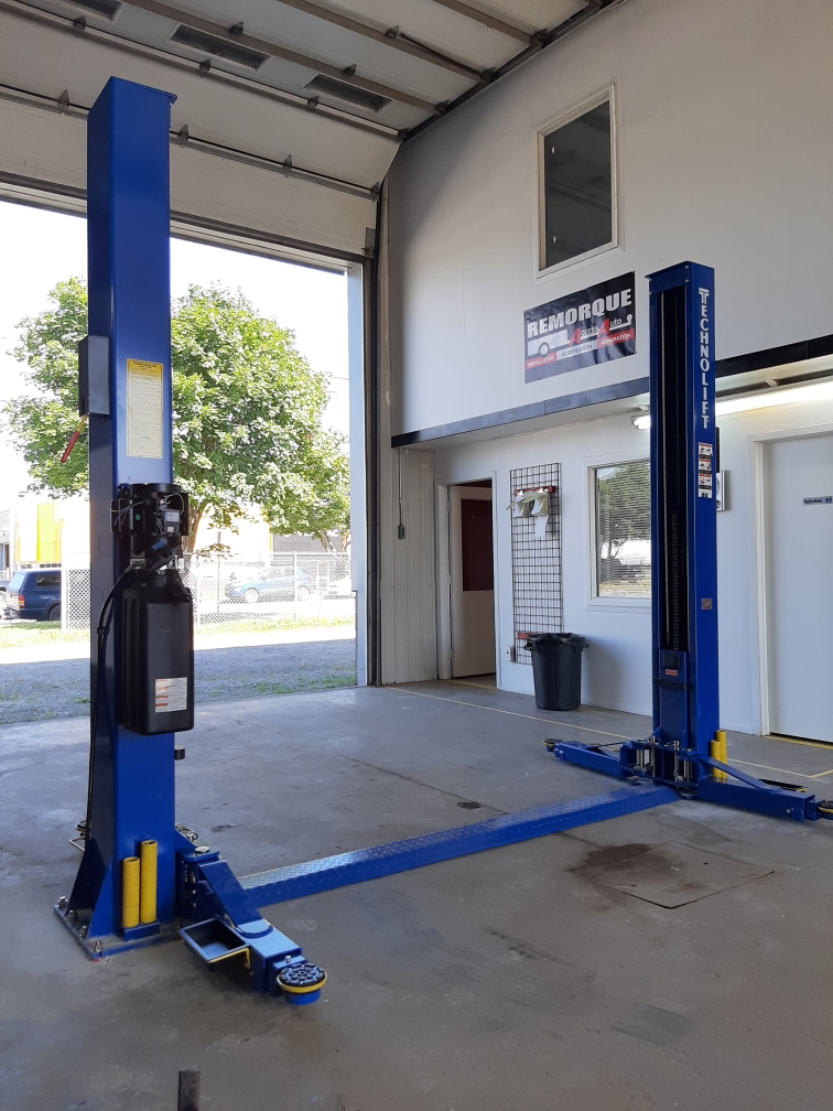 Remorque Access-Auto Inc | 1790 Rue Bresse A, Québec, QC G2G 2P2, Canada | Phone: (581) 745-6096