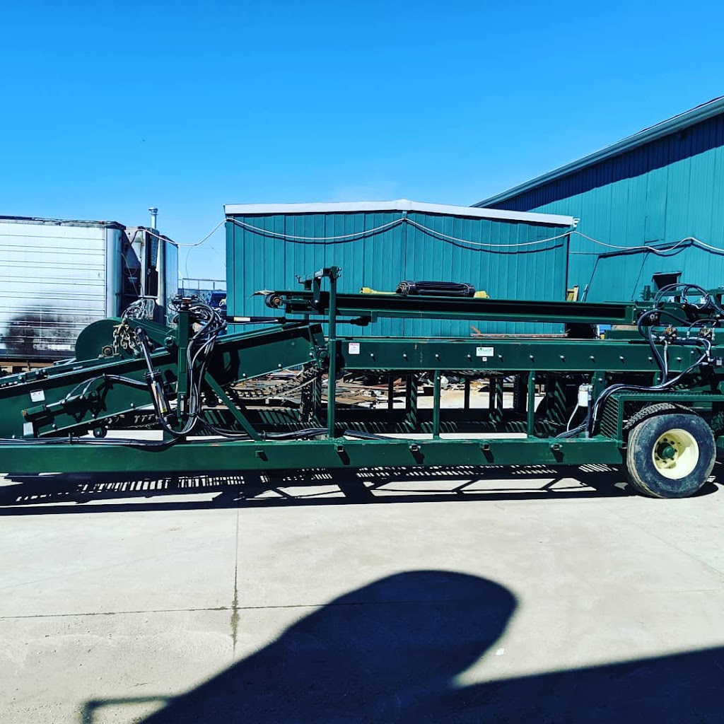 Willsie Equipment Sales | 9516 Northville Rd, Thedford, ON N0M 2N0, Canada | Phone: (519) 243-2616