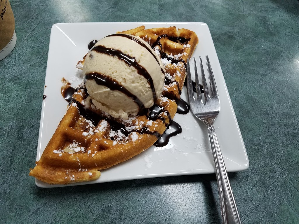 The Green Star | 196 Esplanade Ave #182, Harrison Hot Springs, BC V0M 1K0, Canada | Phone: (604) 796-5531