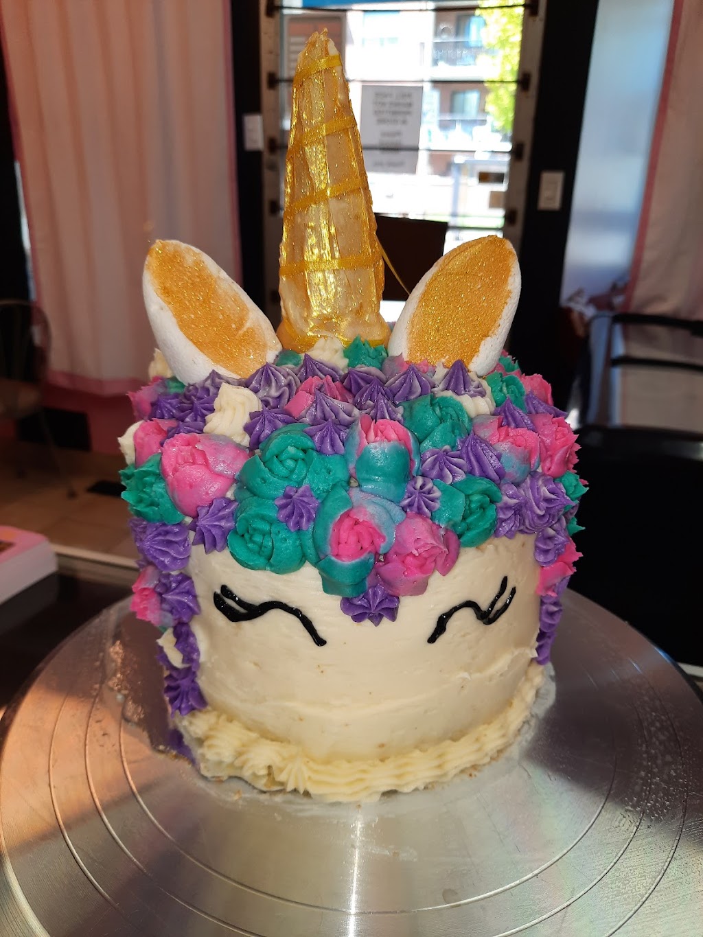 Bomb Bish | 208 King St, Welland, ON L3B 3J7, Canada | Phone: (905) 736-1055