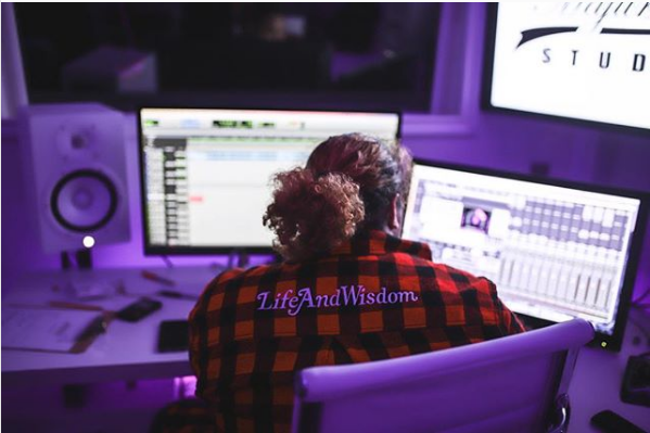 Majur Musik Studios | 90 Northline Rd #4B, Toronto, ON M4B 3E5, Canada | Phone: (416) 571-0721