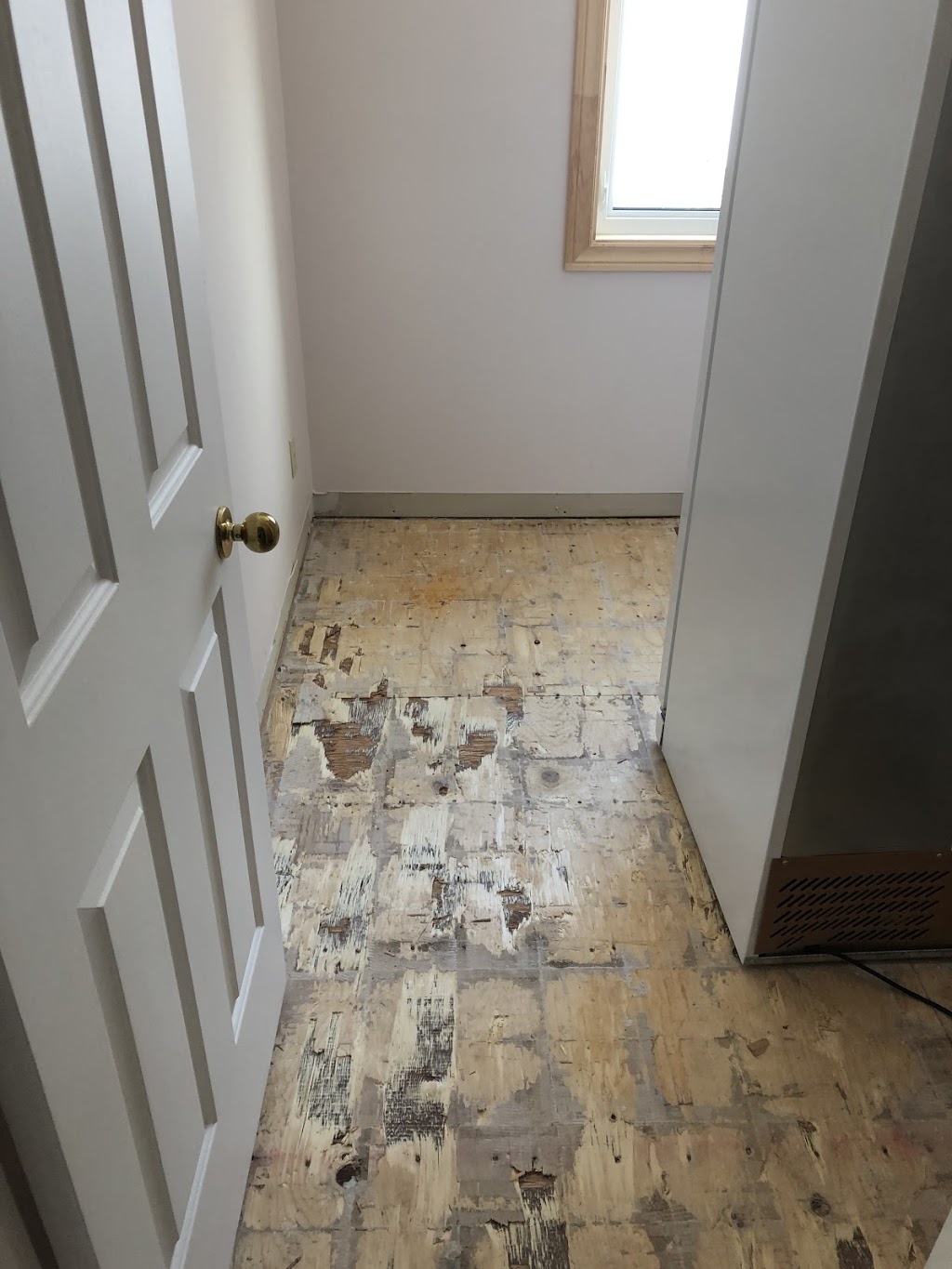 Bingham Home Renovations | 35 Elm St E, Smiths Falls, ON K7A 3S9, Canada | Phone: (613) 219-3008