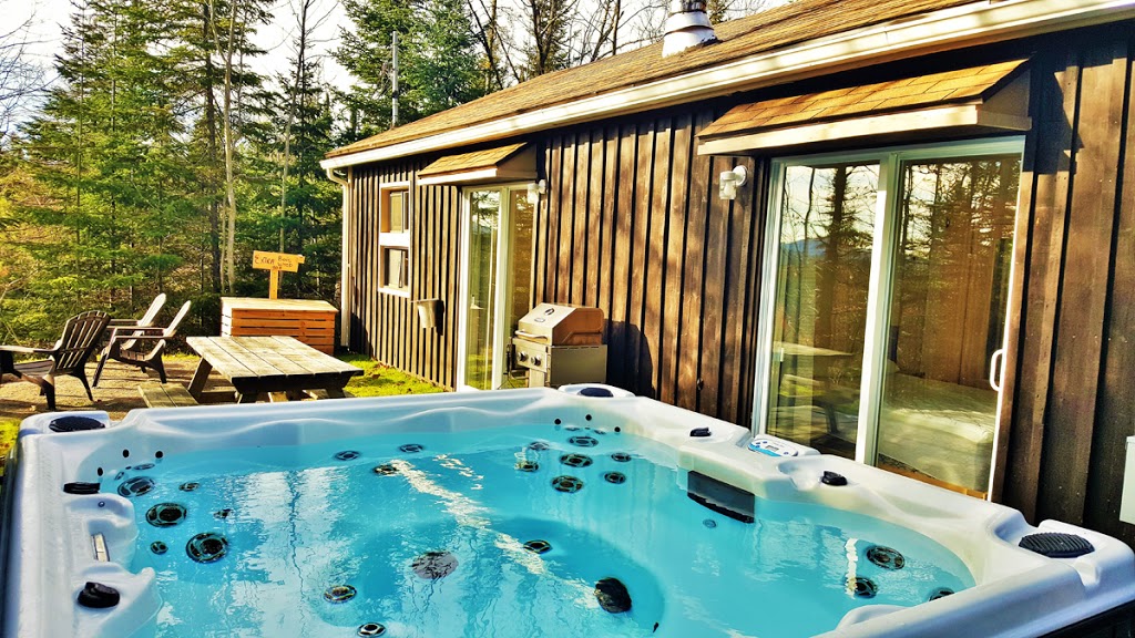 Chalet Spa Le Héron | 2208-A QC-125, Notre-Dame-de-la-Merci, QC J0T 2A0, Canada | Phone: (877) 560-8060