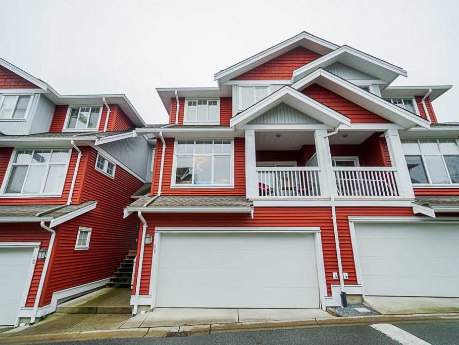 Robbie Johal PREC* Clayton Heights REALTOR - RE/MAX 2000 | 18897 68 Ave, Surrey, BC V4N 0B3, Canada | Phone: (604) 825-3079