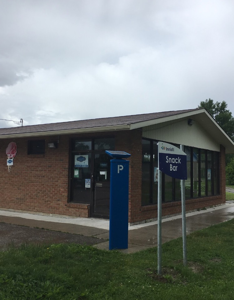 Innisfil Beach Snack Bar | 2 Innisfil Beach Rd, Innisfil, ON L9S 4E4, Canada