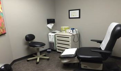 Dalhousie Station Foot Clinic | 5005 Dalhousie Dr NW #287, Calgary, AB T3A 5R8, Canada | Phone: (403) 247-1961