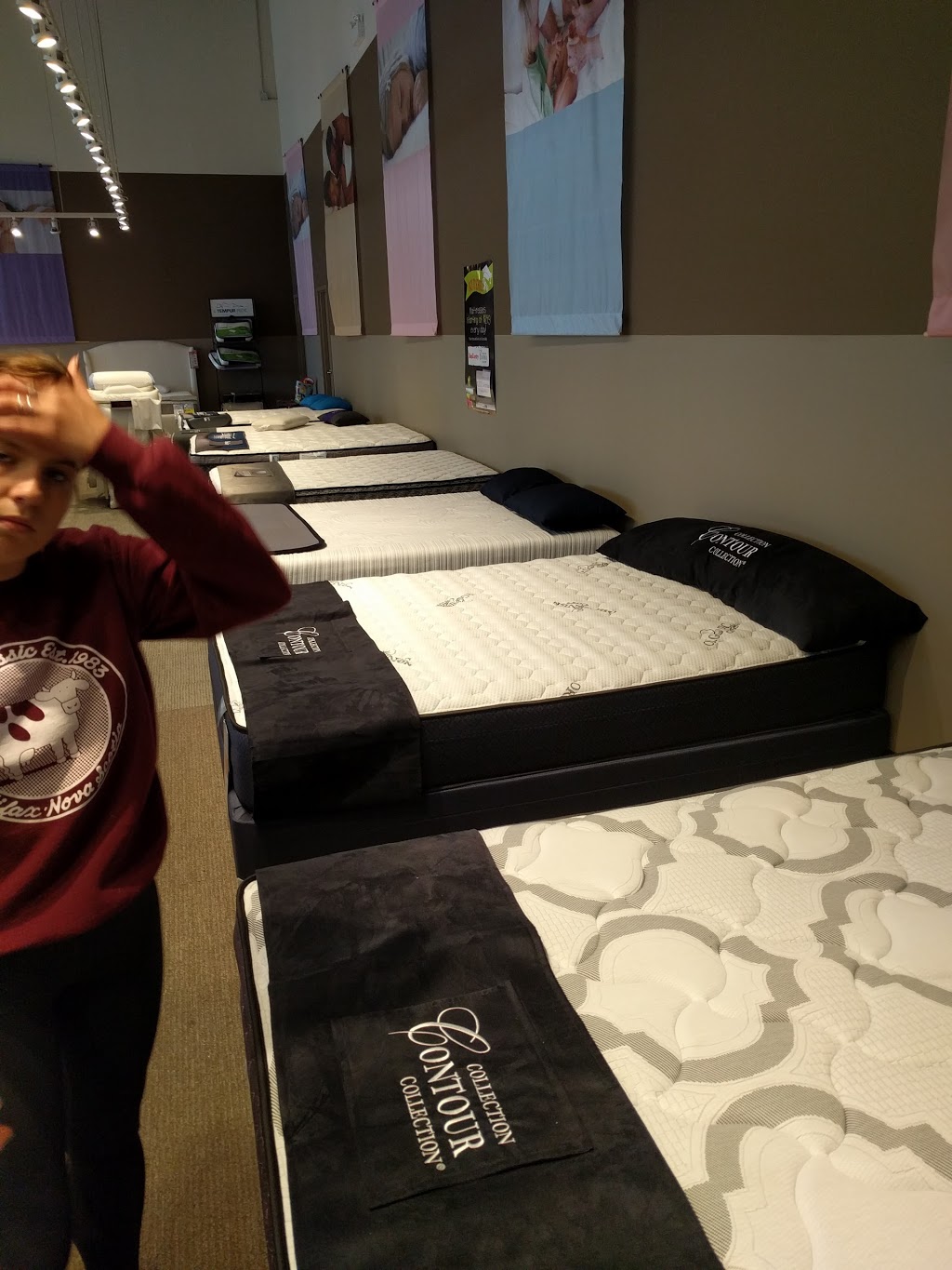 Sleep Country Canada | 50 Highfield Park Dr, Dartmouth, NS B3A 4S8, Canada | Phone: (902) 469-6995