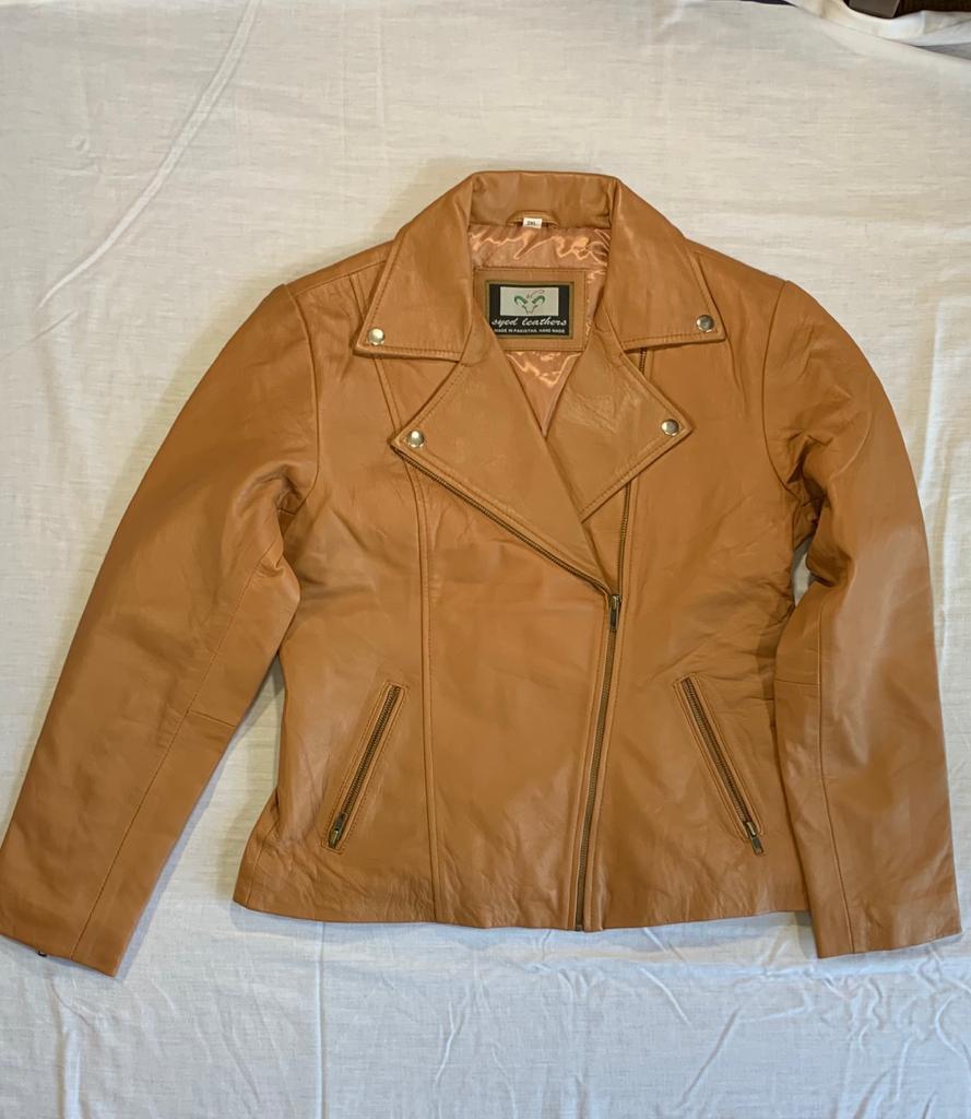 Syed Leather General Merchandise | 4236 44 Ave NE, Calgary, AB T1Y 3E3, Canada | Phone: (403) 689-2770