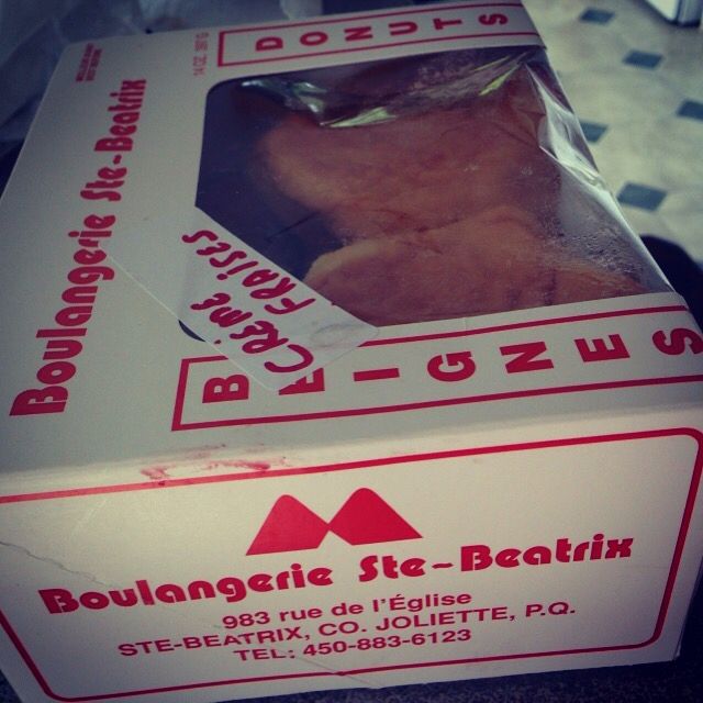 Boulangerie Ste-Beatrix | 983 Rue de lÉglise, Sainte-Béatrix, QC J0K 1Y0, Canada | Phone: (450) 883-6123