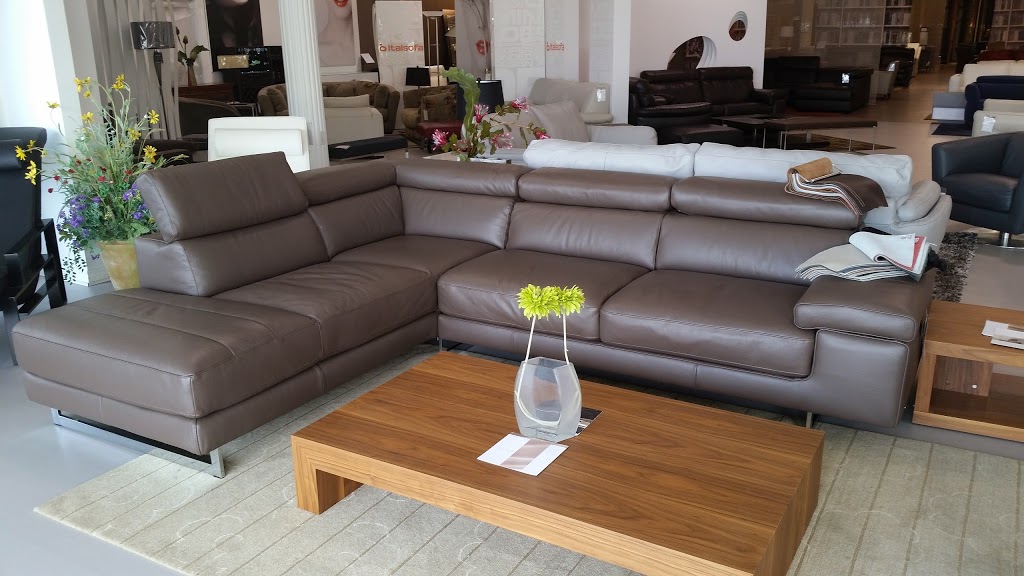 Home Style Furnishings | 1190 Caledonia Rd, North York, ON M6A 2W5, Canada | Phone: (416) 780-1055