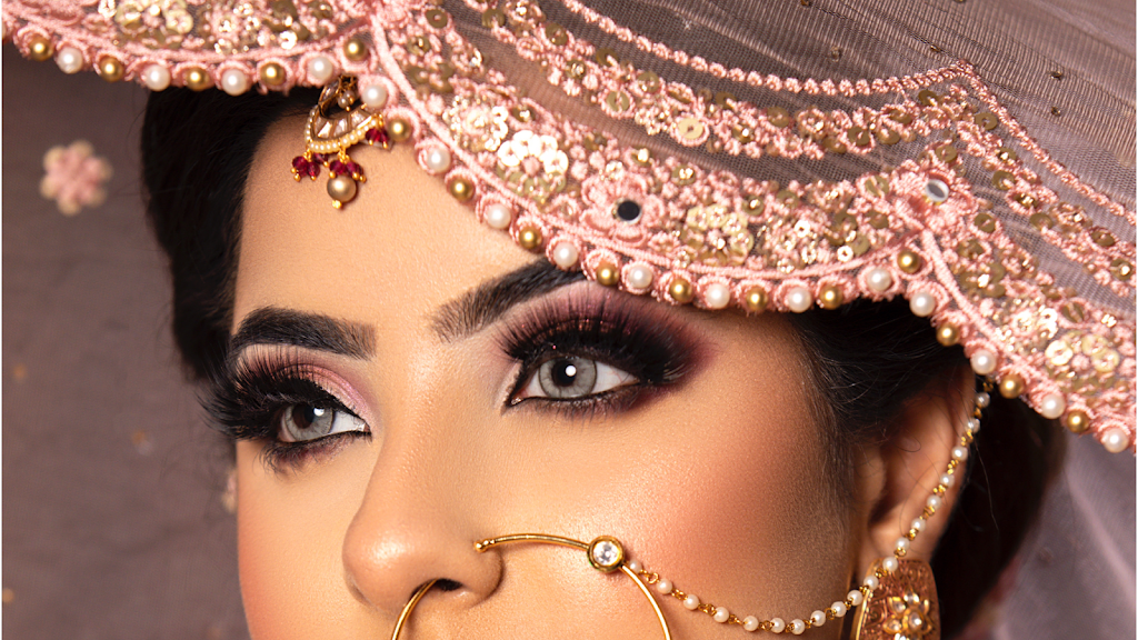 Makeup Artist Harleen Kaur | 142 Willow Park Dr, Brampton, ON L6R 2N1, Canada | Phone: (647) 806-8460