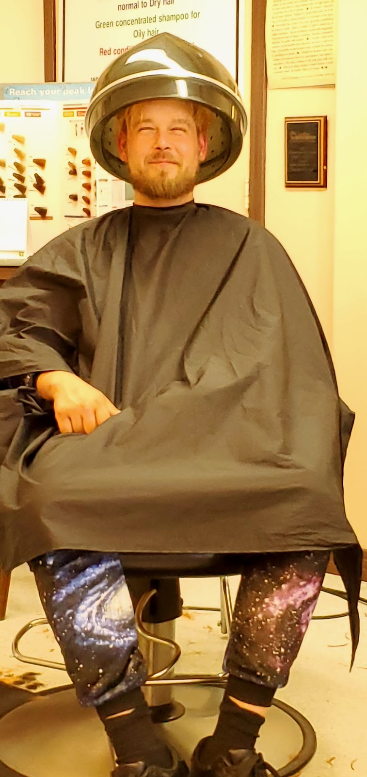 The Hair Shoppe | 11956 228 Street, Maple Ridge, BC V2X 6L9, Canada | Phone: (604) 467-1811