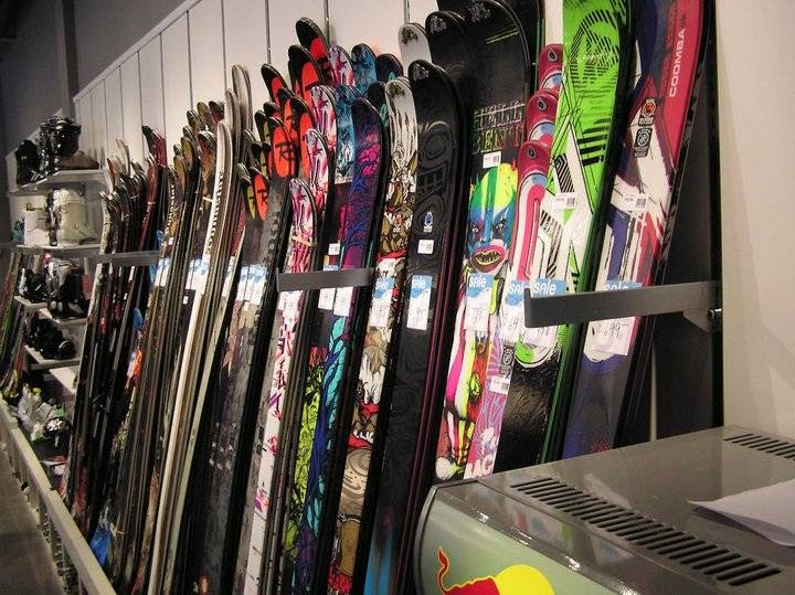 Urban Alpine | 40262 Glenalder Pl, Squamish, BC V8B 0G2, Canada | Phone: (604) 567-4492