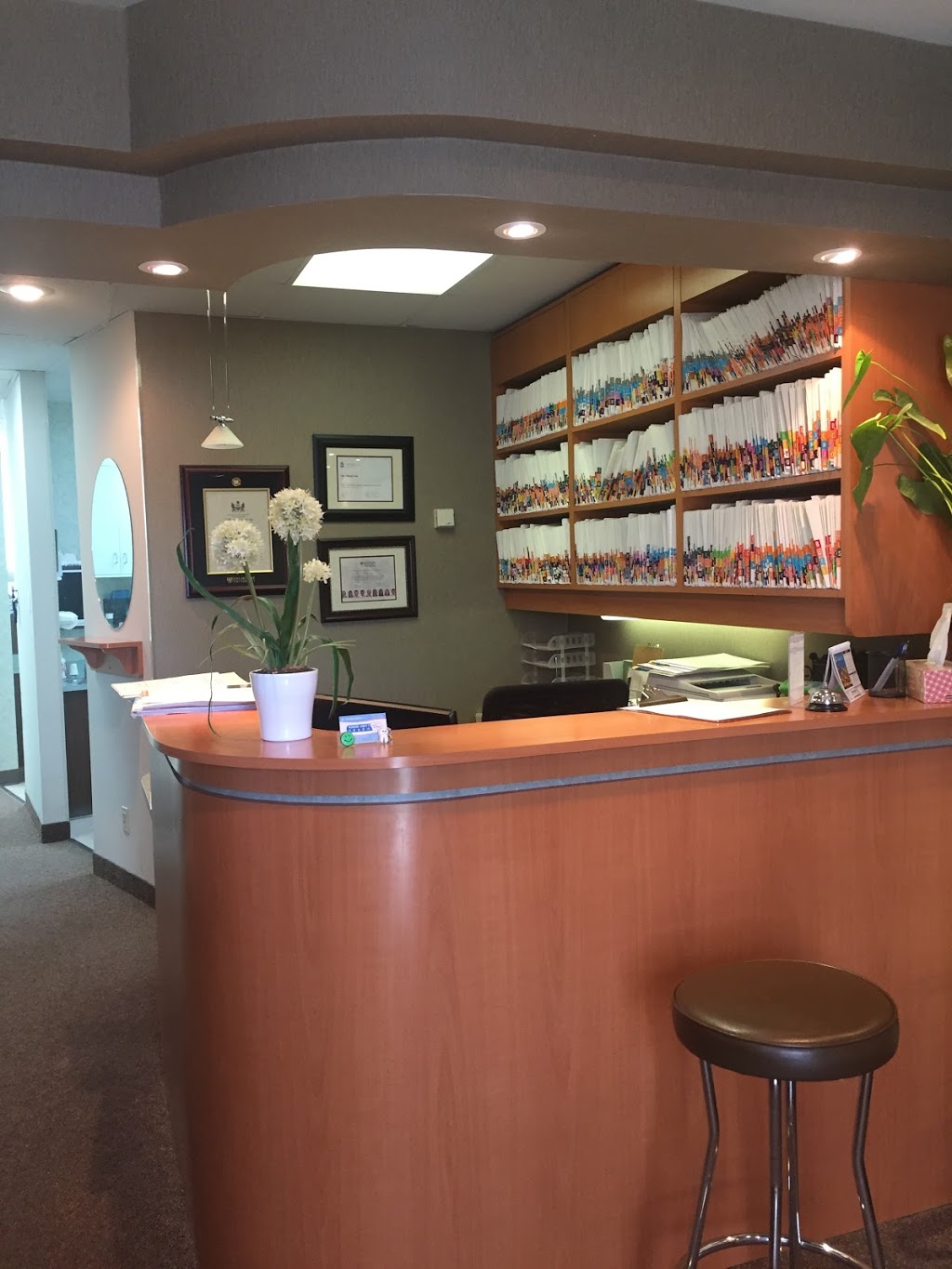 Yonge & 407 Family Dentistry | 8131 Yonge St unit 202, Thornhill, ON L3T 2C6, Canada | Phone: (905) 731-8858