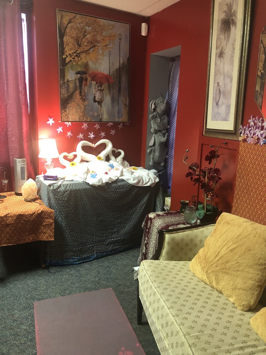 Da Thai Massage | 550-2950 Douglas St, Victoria, BC V8T 4N4, Canada | Phone: (250) 209-7515