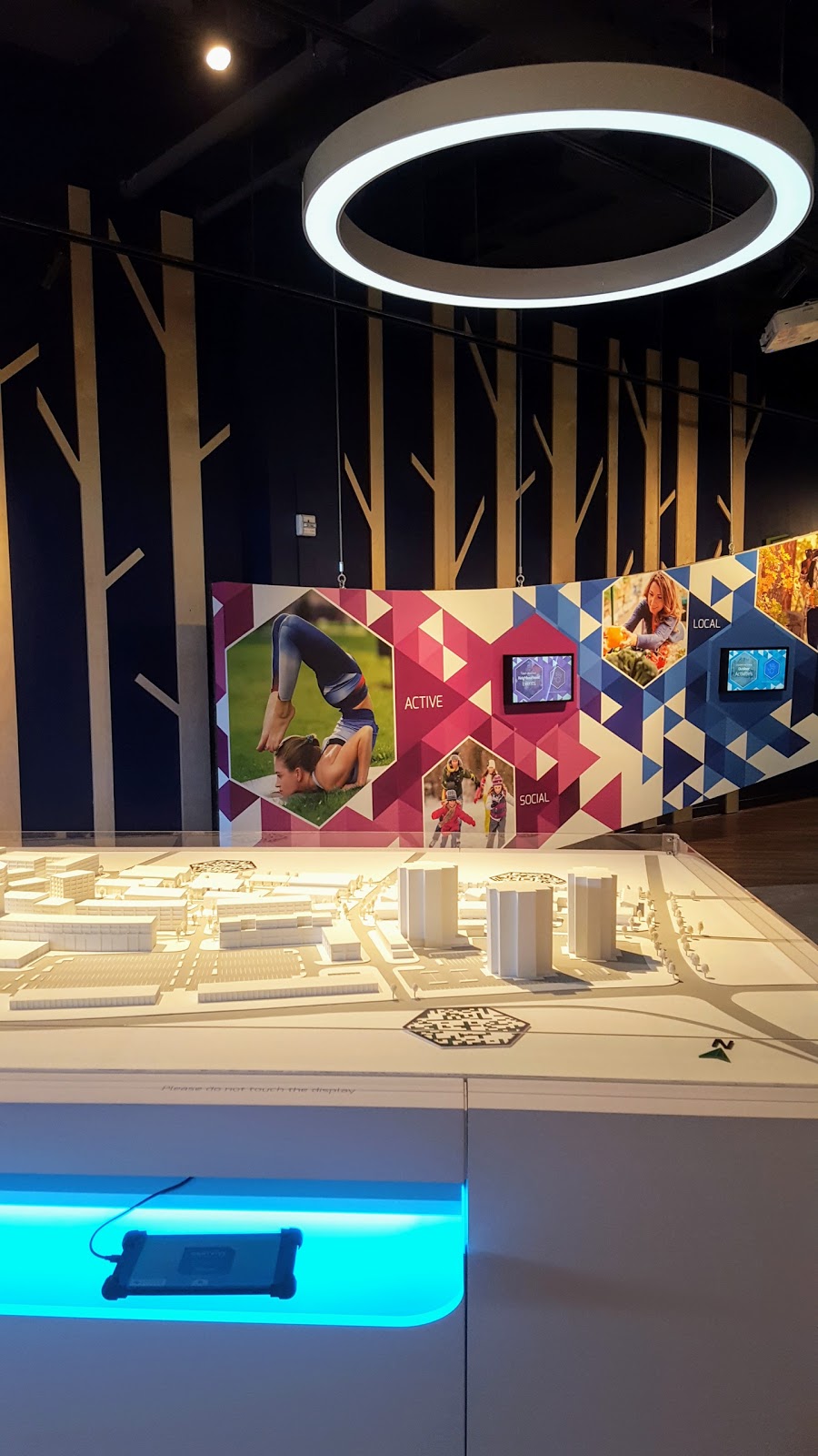 West 5 Discovery Centre | 1295 Riverbend Rd, London, ON N6K 0G2, Canada | Phone: (519) 434-1000