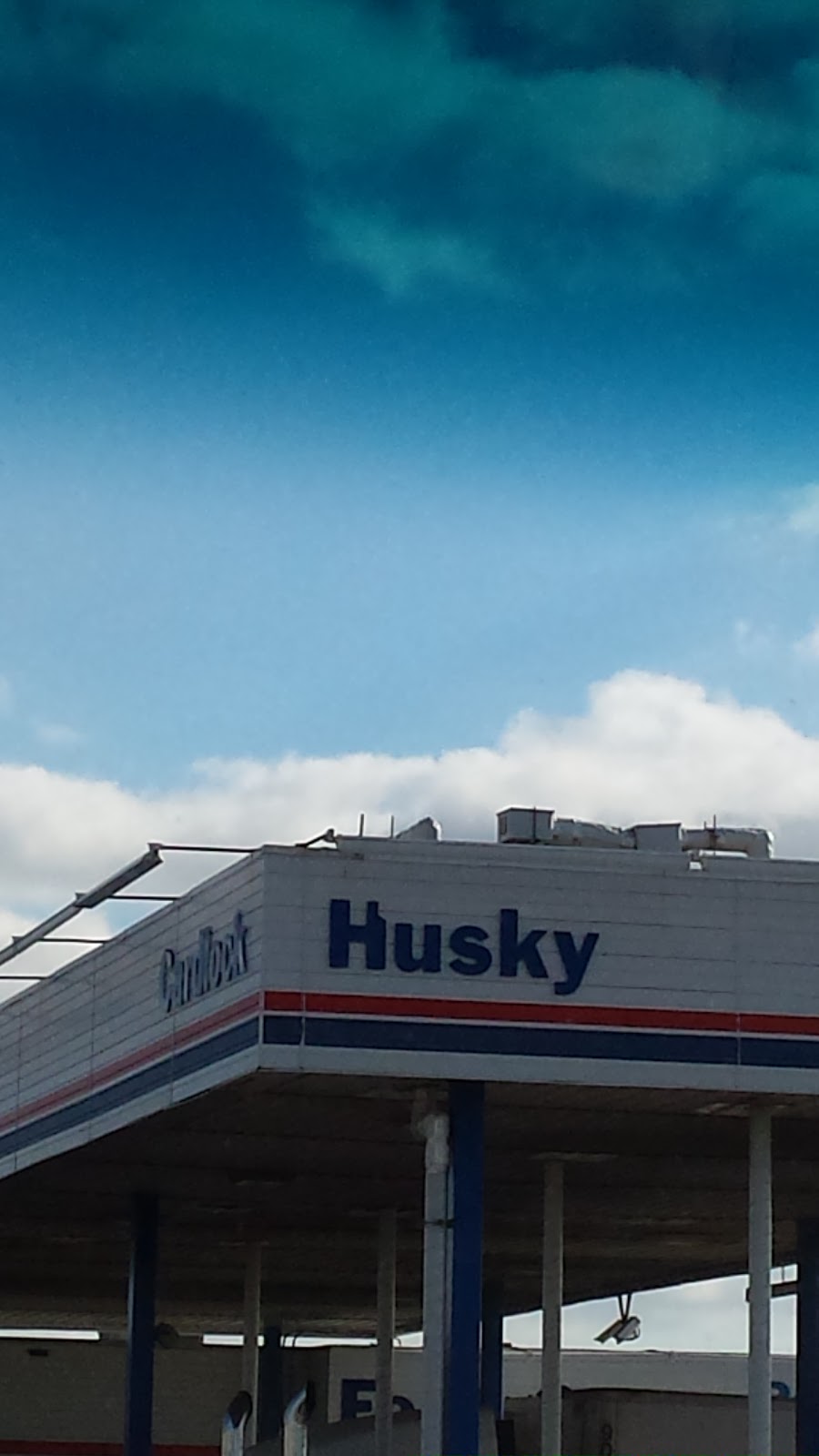 HUSKY | 1755 Prince of Wales Dr, Regina, SK S4Z 1A5, Canada | Phone: (306) 789-3477