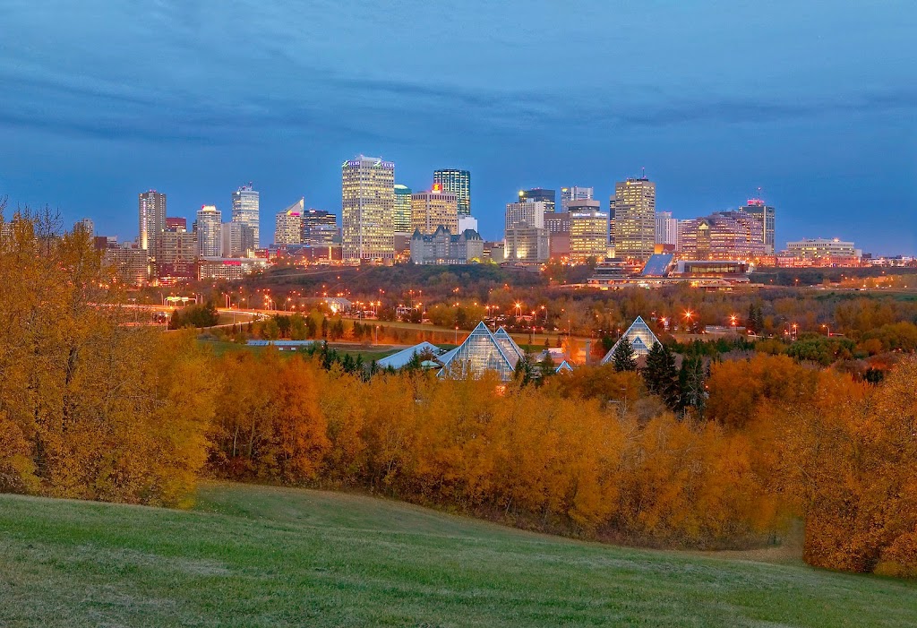 Edmonton Real Estate Center | 12650 151 Ave NW, Edmonton, AB T5X 0A1, Canada | Phone: (780) 906-5768