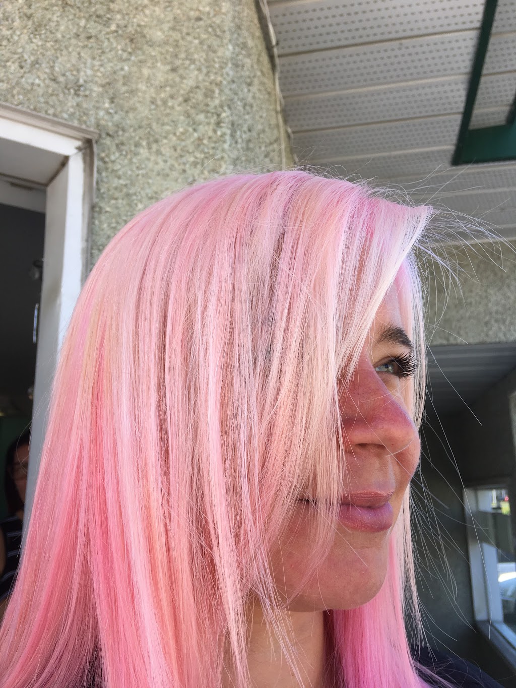 Espace Beauté Funkydoo Coiffure Et Esthétique 514-646-1320 | 94 Boulevard Perrot, LÎle-Perrot, QC J7V 3E8, Canada | Phone: (514) 646-1320