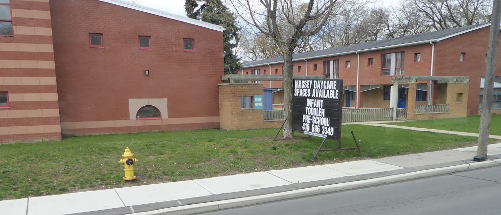 Massey Centre For Women | 1102 Broadview Ave, East York, ON M4K 2S5, Canada | Phone: (416) 425-6348