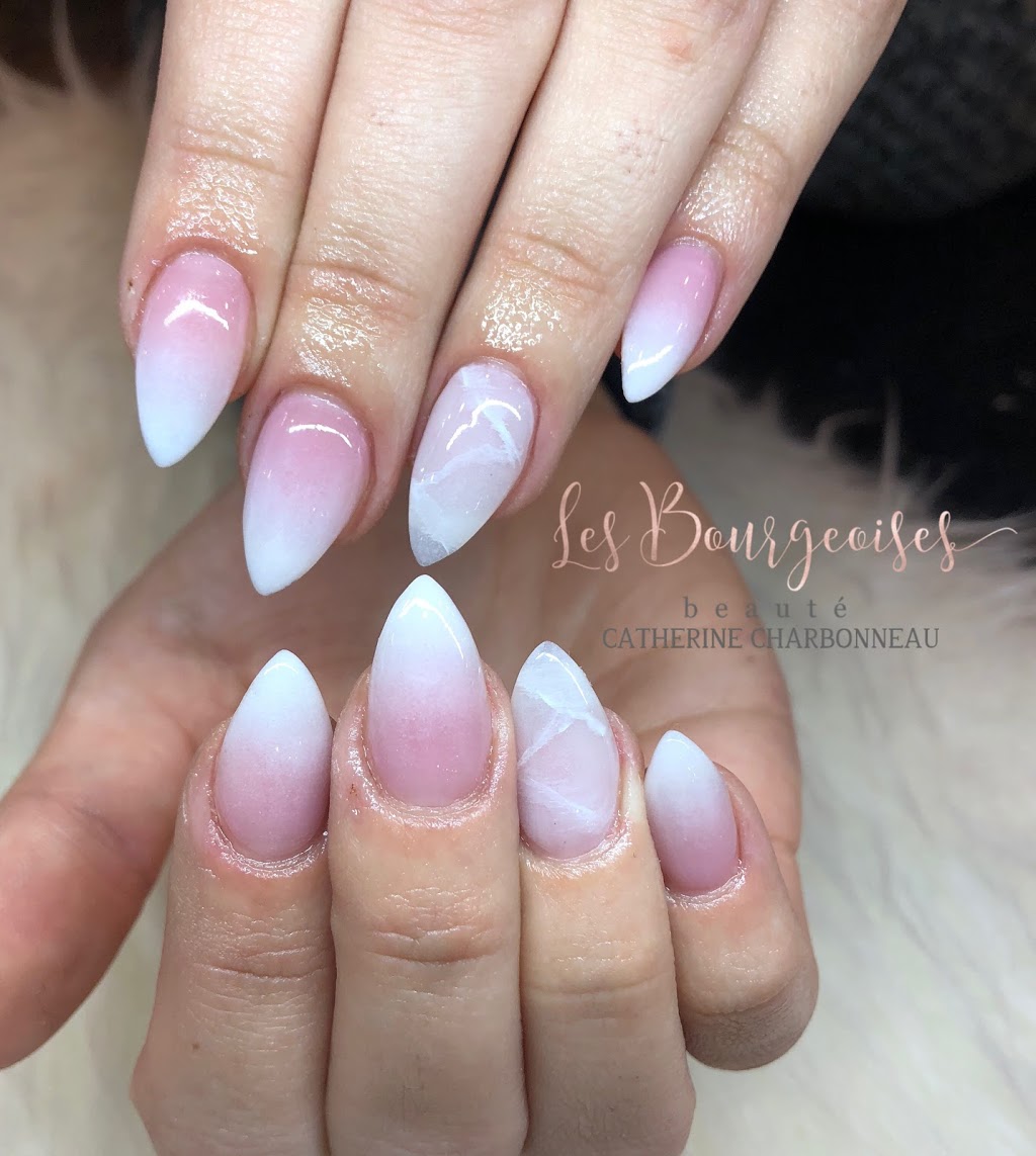 Les Bourgeoises | 96 Rue Saint-Louis, Terrebonne, QC J6W 1H3, Canada | Phone: (450) 326-9899