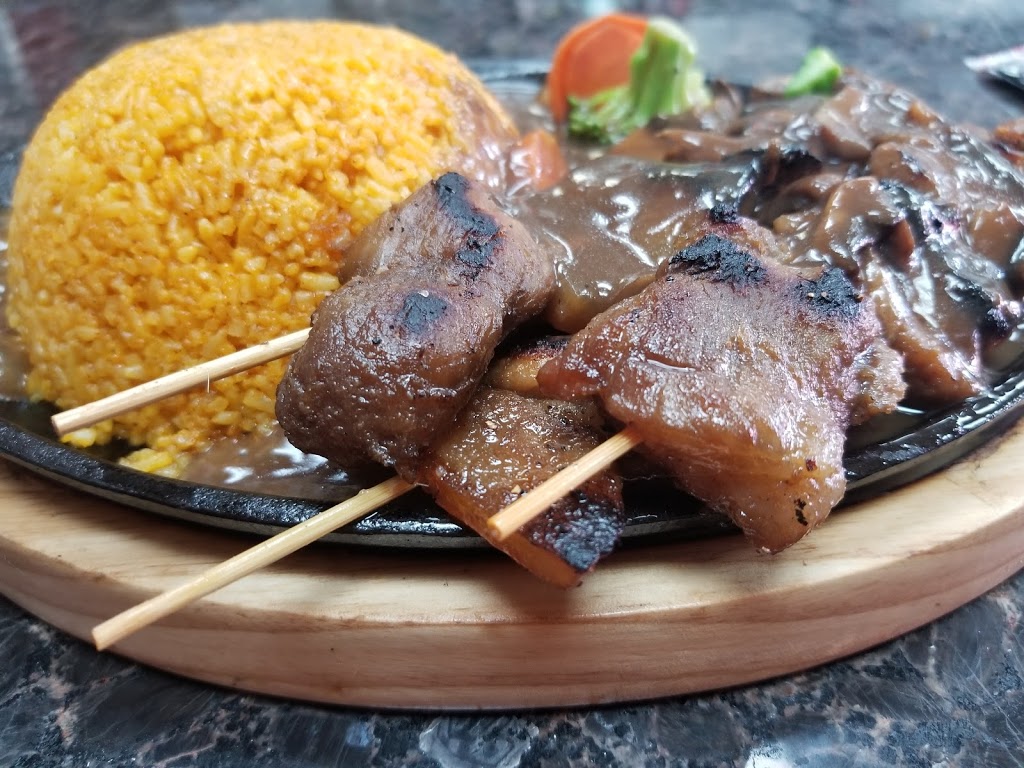 Le Sizzlin’ | 12413 118 Ave NW, Edmonton, AB T5L 2K3, Canada | Phone: (780) 761-3308