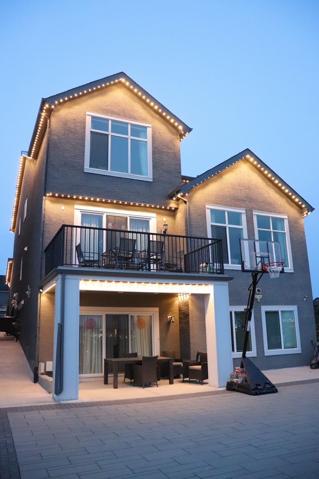 Ultra LIT | 80088 226 Ave W, De Winton, AB T0L 0X0, Canada | Phone: (587) 370-8607