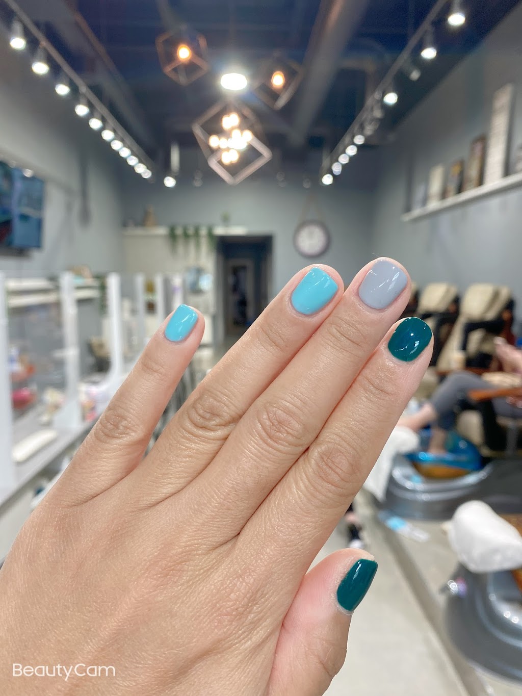 Glowin Nails & Spa | 233 Earl Stewart Dr c7, Aurora, ON L4G 7Y3, Canada | Phone: (905) 503-8008