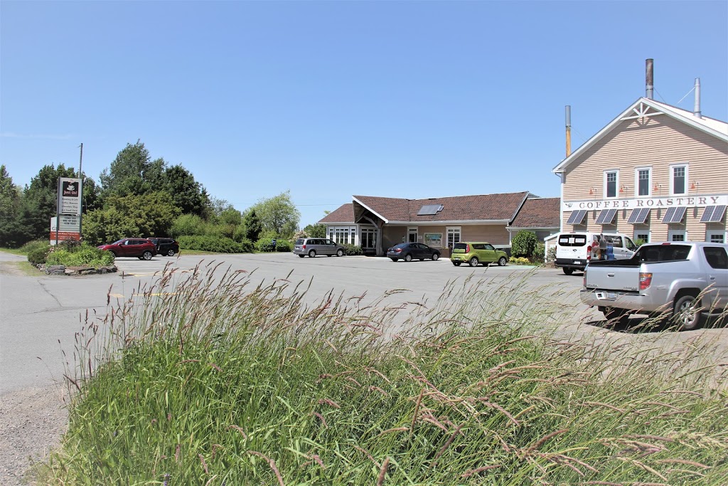 Just Us! Coffee & Tea House | 11865 Highway #1, Grand Pré, NS B4P 2R3, Canada | Phone: (902) 542-7474