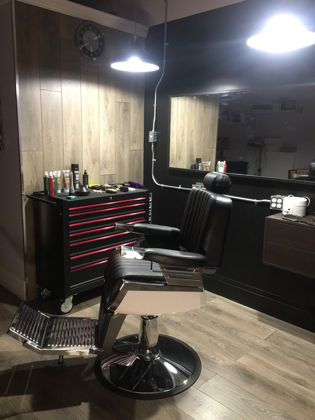 3 Colour Hair Studio | 2057 Royal Windsor Dr #4, Mississauga, ON L5J 1K5, Canada | Phone: (647) 656-6268