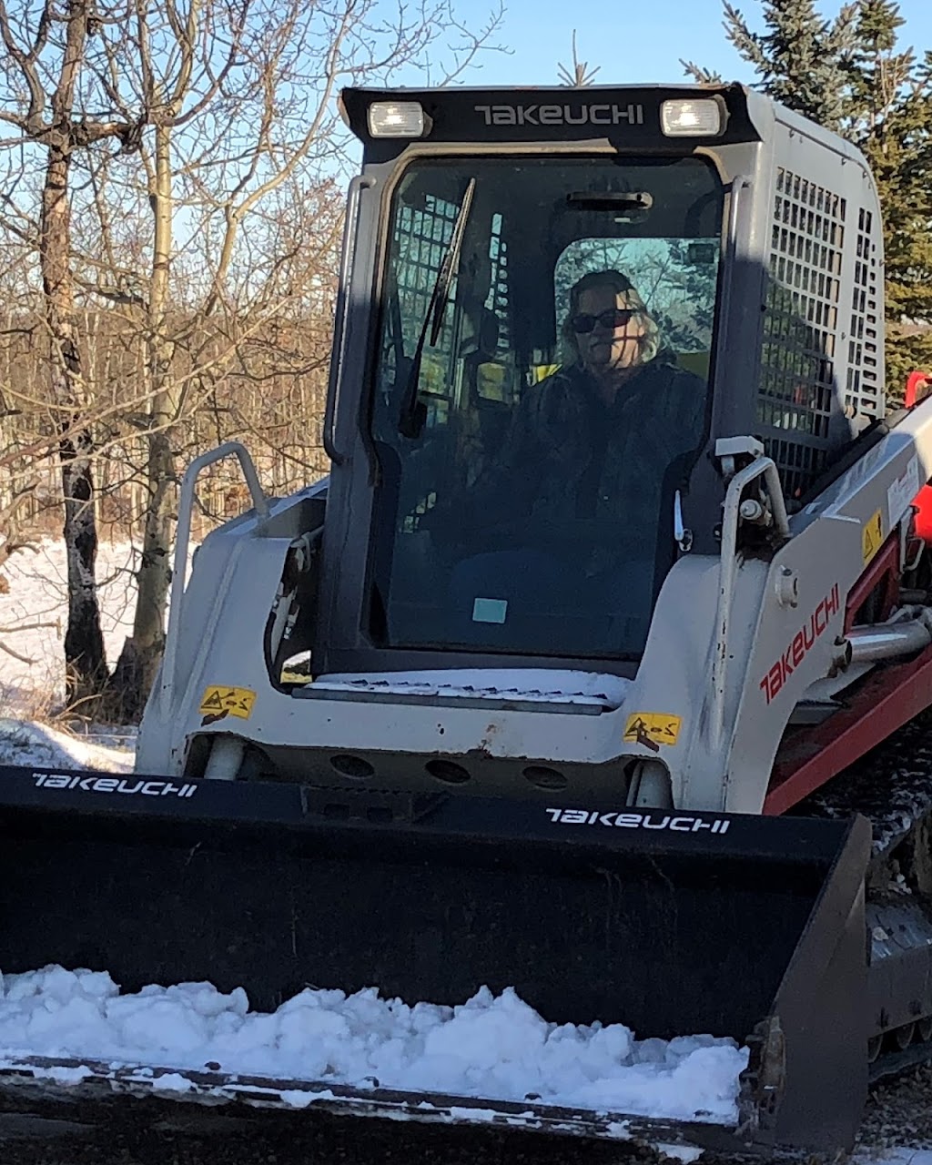 KBM EarthWorx Skid steer & Mini hoe Services | #00000, Stettler, AB T0C 1G0, Canada | Phone: (403) 681-4561