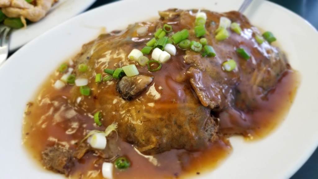 Chinese Laundry Restaurant The | 340 BC-33, Kelowna, BC V1X 1X9, Canada | Phone: (250) 765-8381
