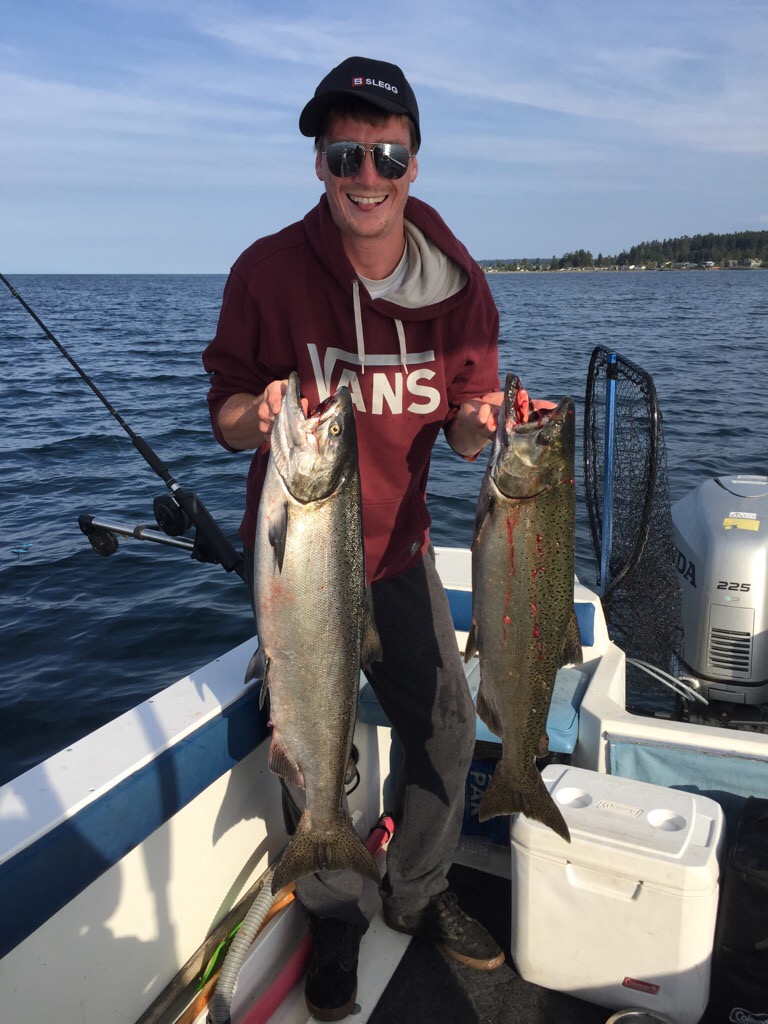 Black Dog Charters | 1526 Sunrise Dr, Parksville, BC V9P 1X7, Canada | Phone: (604) 757-8859