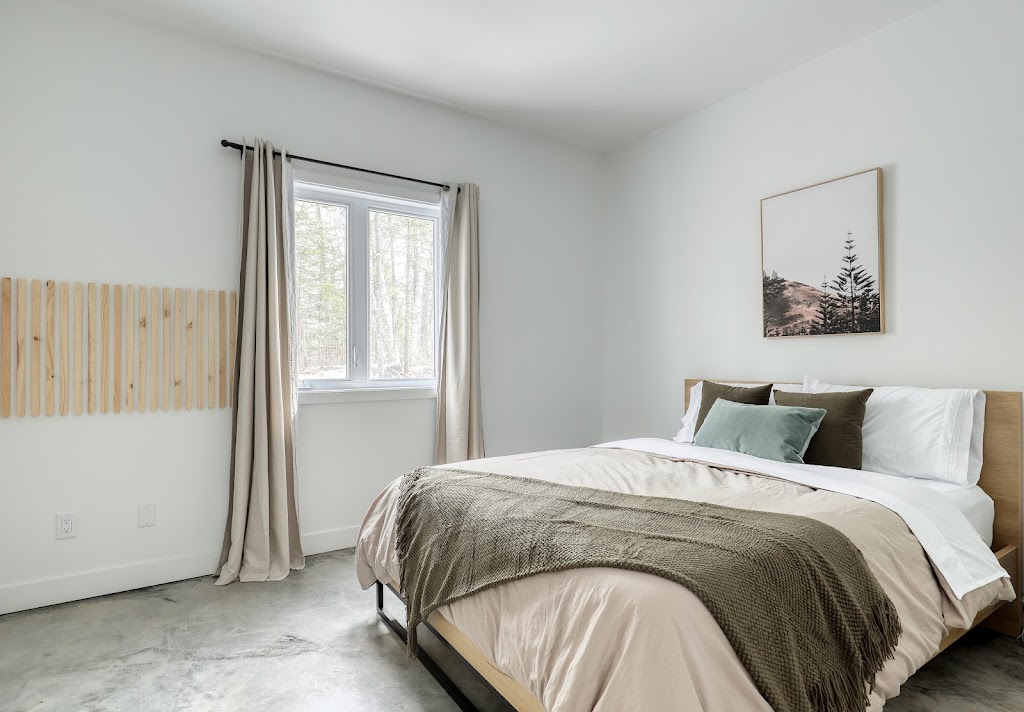 Aura Chalets | 51 rue du Prestige, Saint-Côme, QC J0K 2B0, Canada | Phone: (514) 316-7079