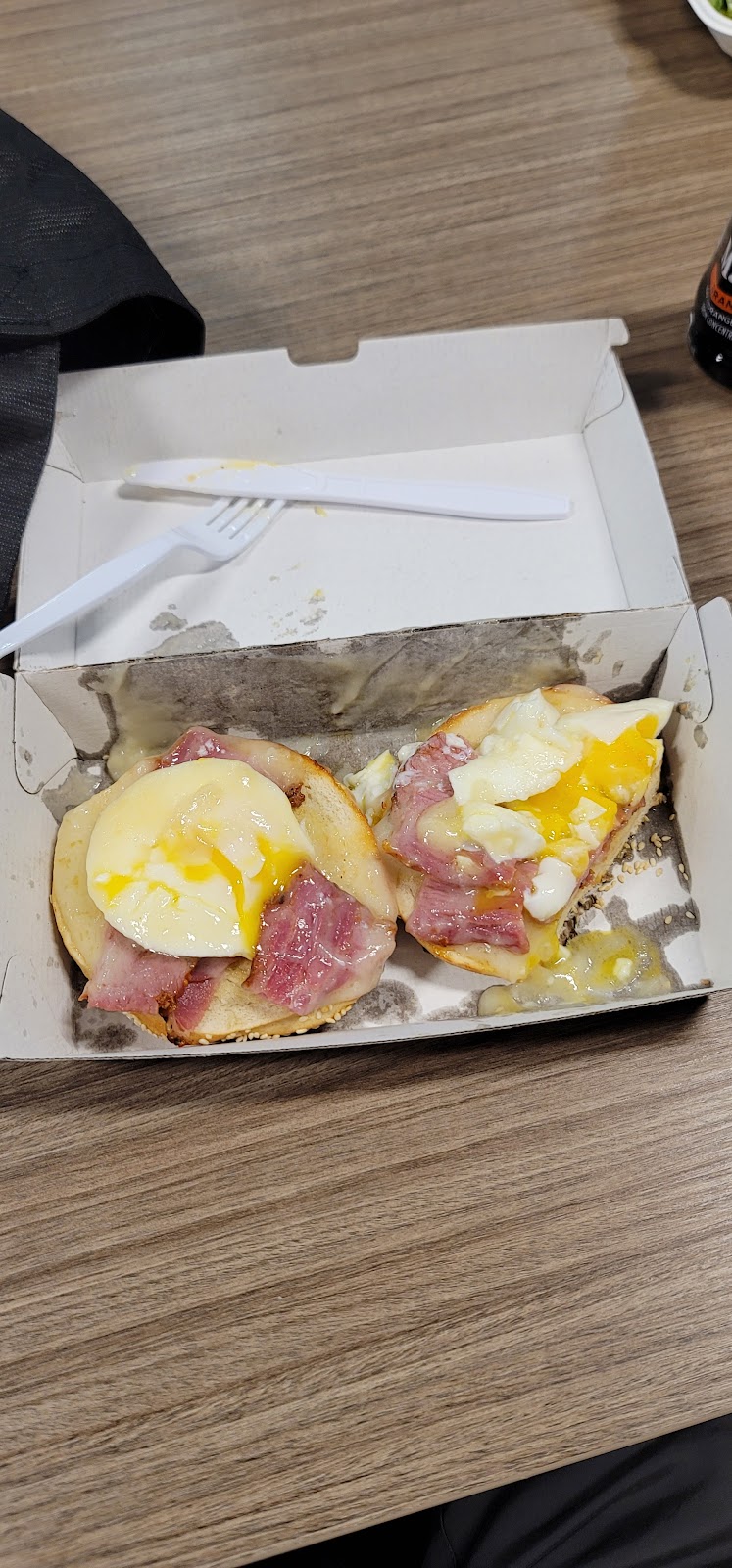 Waynes Bagels | 25 Greenbriar Dr NW, Calgary, AB T3B 5X4, Canada | Phone: (403) 240-9113