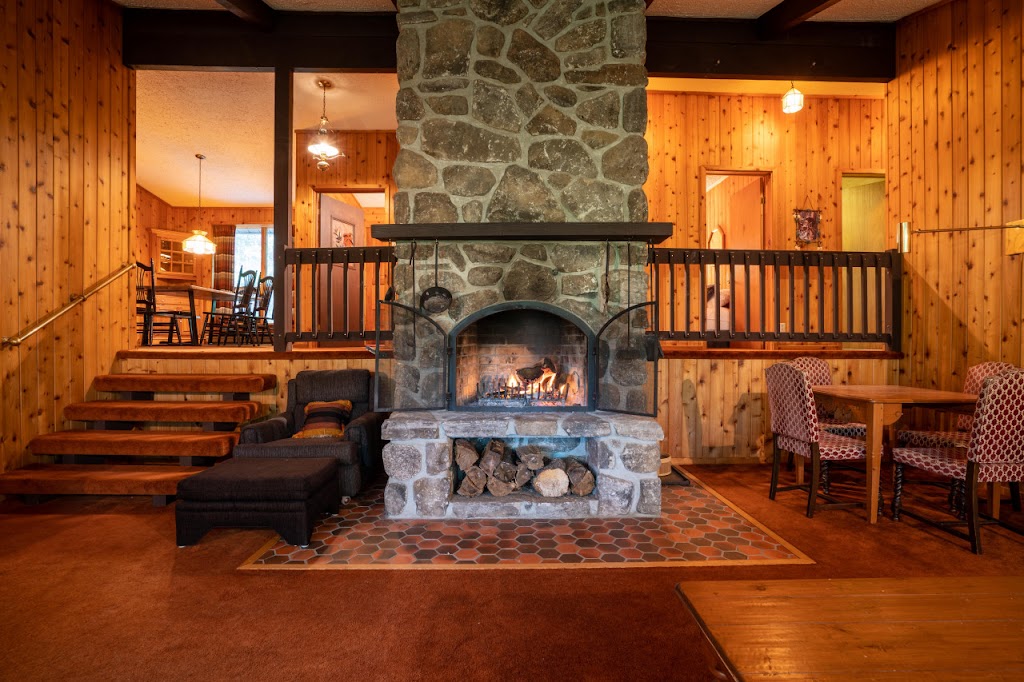 Le Vintage Tremblant | 1865 Chem. du Soleil Qui Rit, Mont-Blanc, QC J0T 1J2, Canada | Phone: (438) 600-8931