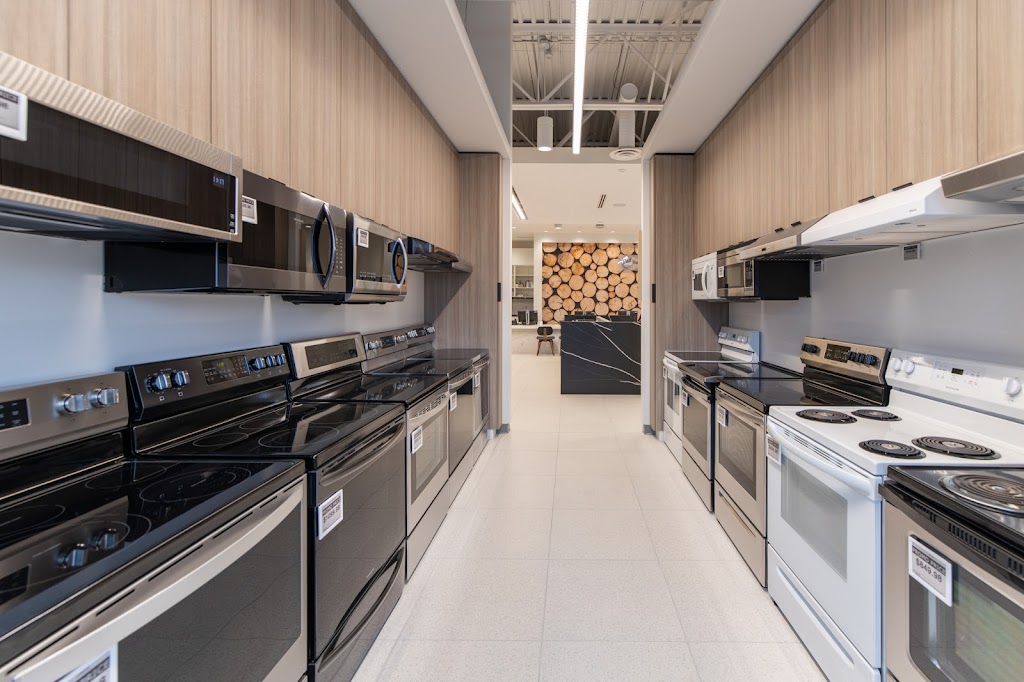 Trail Appliances - North Vancouver | 1550 Marine Dr #101, North Vancouver, BC V7P 1T7, Canada | Phone: (604) 904-6575