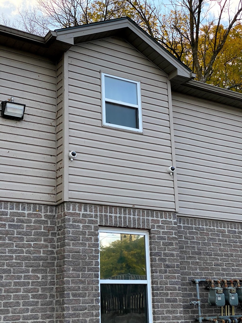 Security Man | 470 Colt St, Waterloo, ON N2K 4N8, Canada | Phone: (844) 334-2337