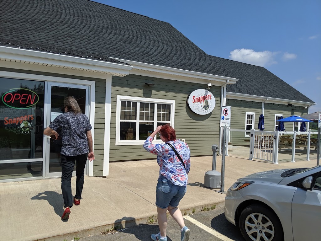 Snappers Bar & Grill | 6202 HWY 354, Kennetcook, NS B0N 1P0, Canada | Phone: (902) 362-2500