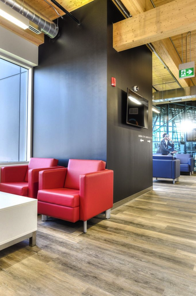 Tour Saint-Jérome | 995 Rue Maher, Saint-Jérôme, QC J5L 0A8, Canada | Phone: (450) 241-0144