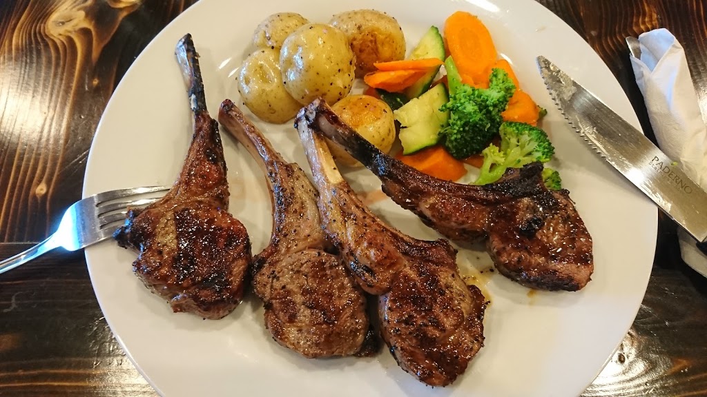 Red Dot Cafe | 5673 Osgoode Main St, Osgoode, ON K0A 2W0, Canada | Phone: (613) 826-0552