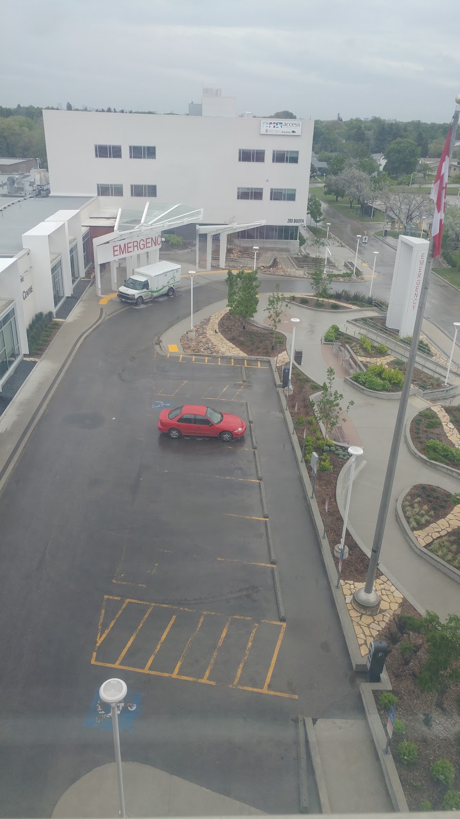 McDonalds | 2359 Ness Ave Unit #2, Winnipeg, MB R3J 1A5, Canada | Phone: (204) 949-3227