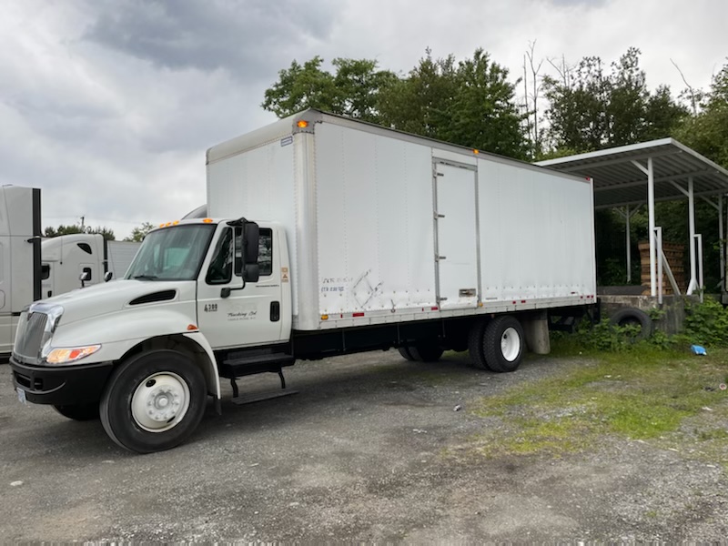 Evolve Moving | 10940 Roselea Crescent, Richmond, BC V7A 2R6, Canada | Phone: (778) 200-0439
