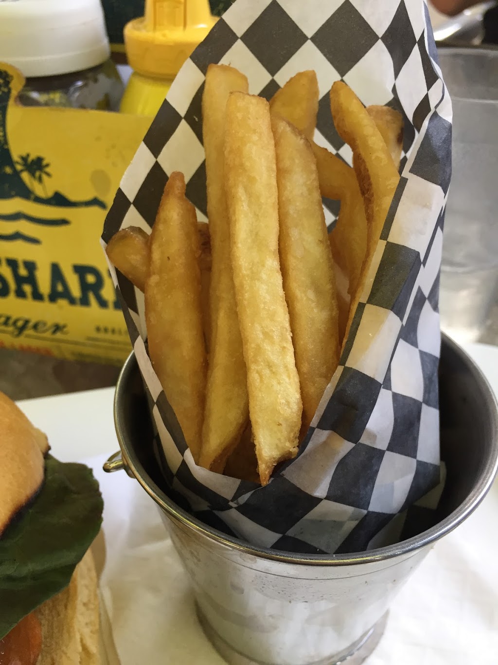 The Sandbar & Grill by Roros | 23 Main St W, Grand Bend, ON N0M 1T0, Canada | Phone: (519) 238-5402