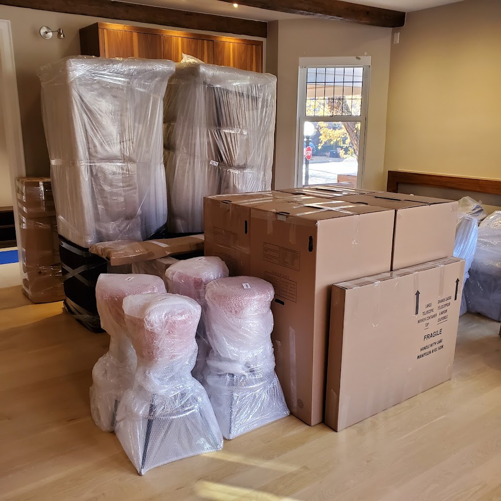 Simply Move | 130 Riverview Dr, Toronto, ON M4N 3C8, Canada | Phone: (647) 403-1605