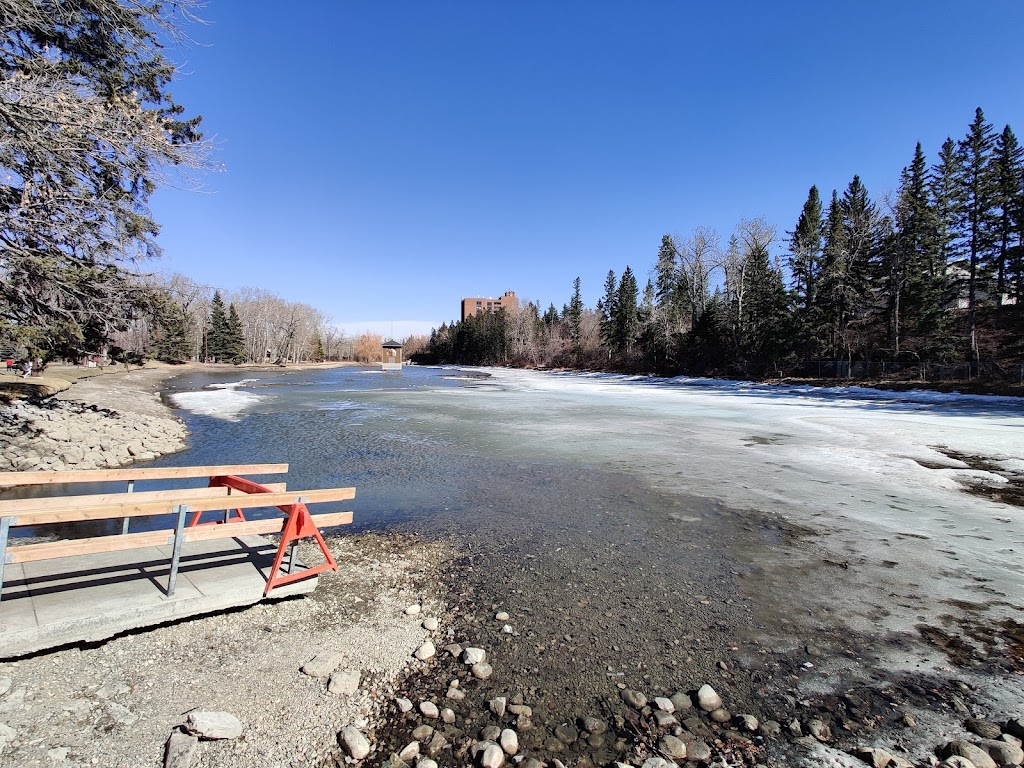 Bowness Park Boathouse | Bowness, Calgary, AB T3B 2B2, Canada | Phone: (403) 247-0683