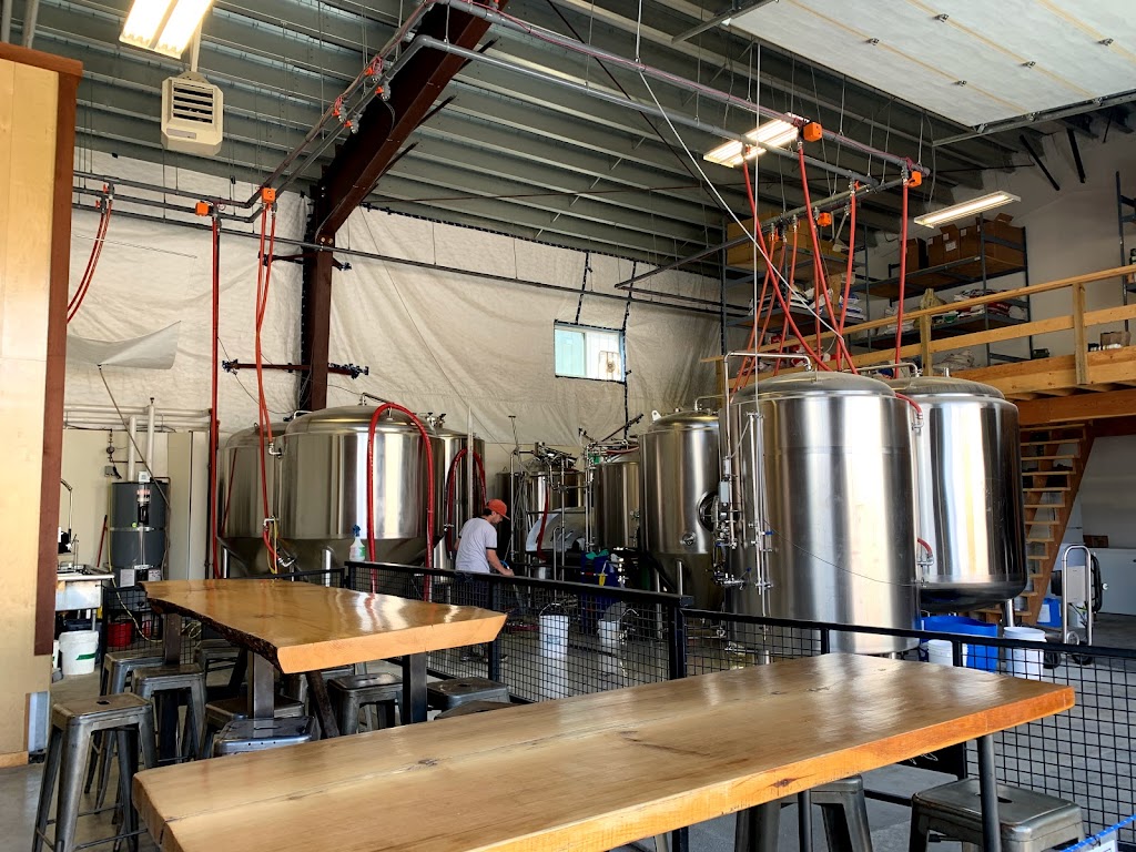 PEMBERTON BREWING COMPANY | 1936 Stonecutter Pl, Mount Currie, BC V0N 2K0, Canada | Phone: (604) 894-2337