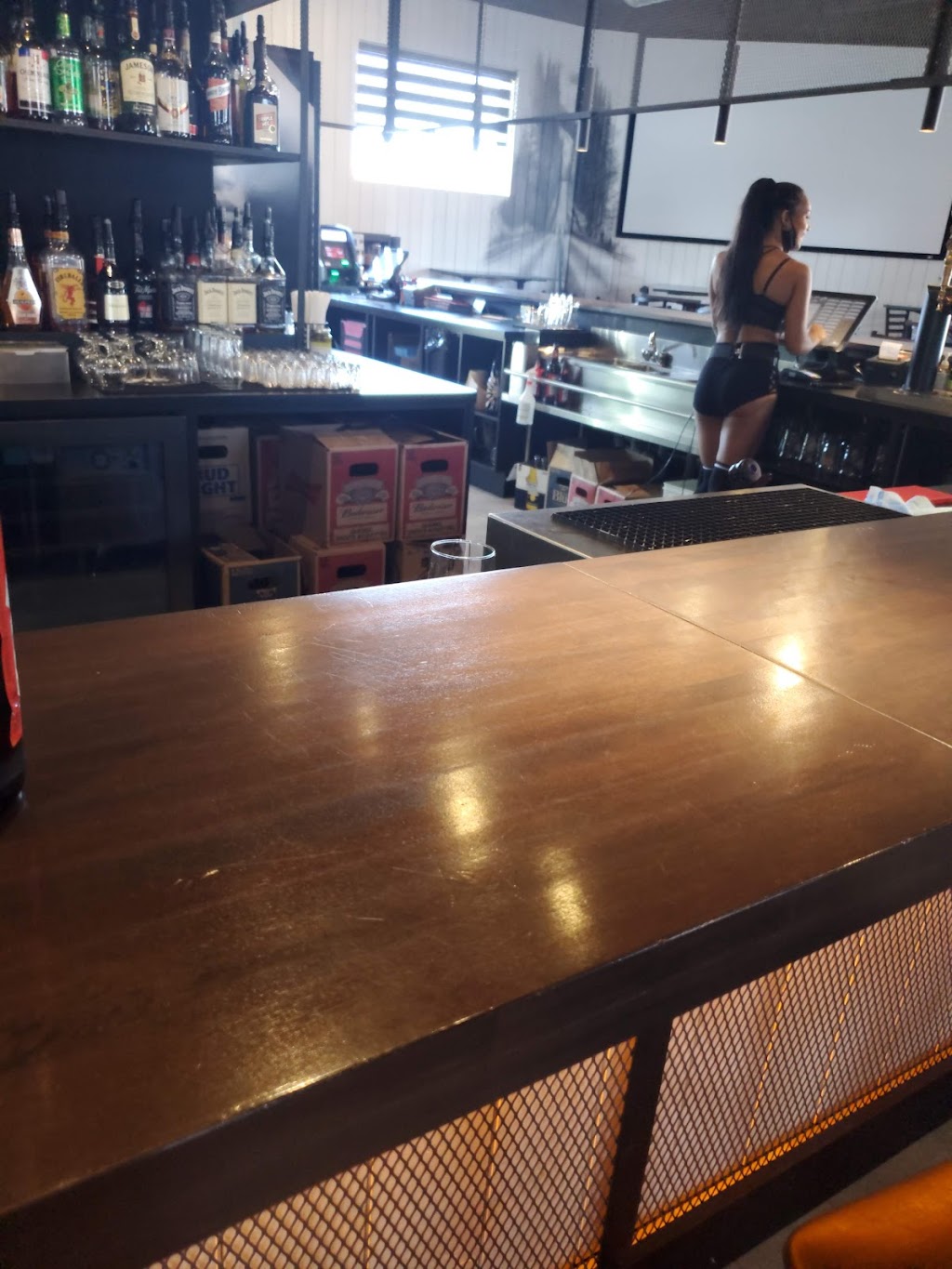Québec Broue Charlesbourg | 2101 Rue des Bouvreuils, Québec, QC G1G 1Z9, Canada | Phone: (418) 626-1717